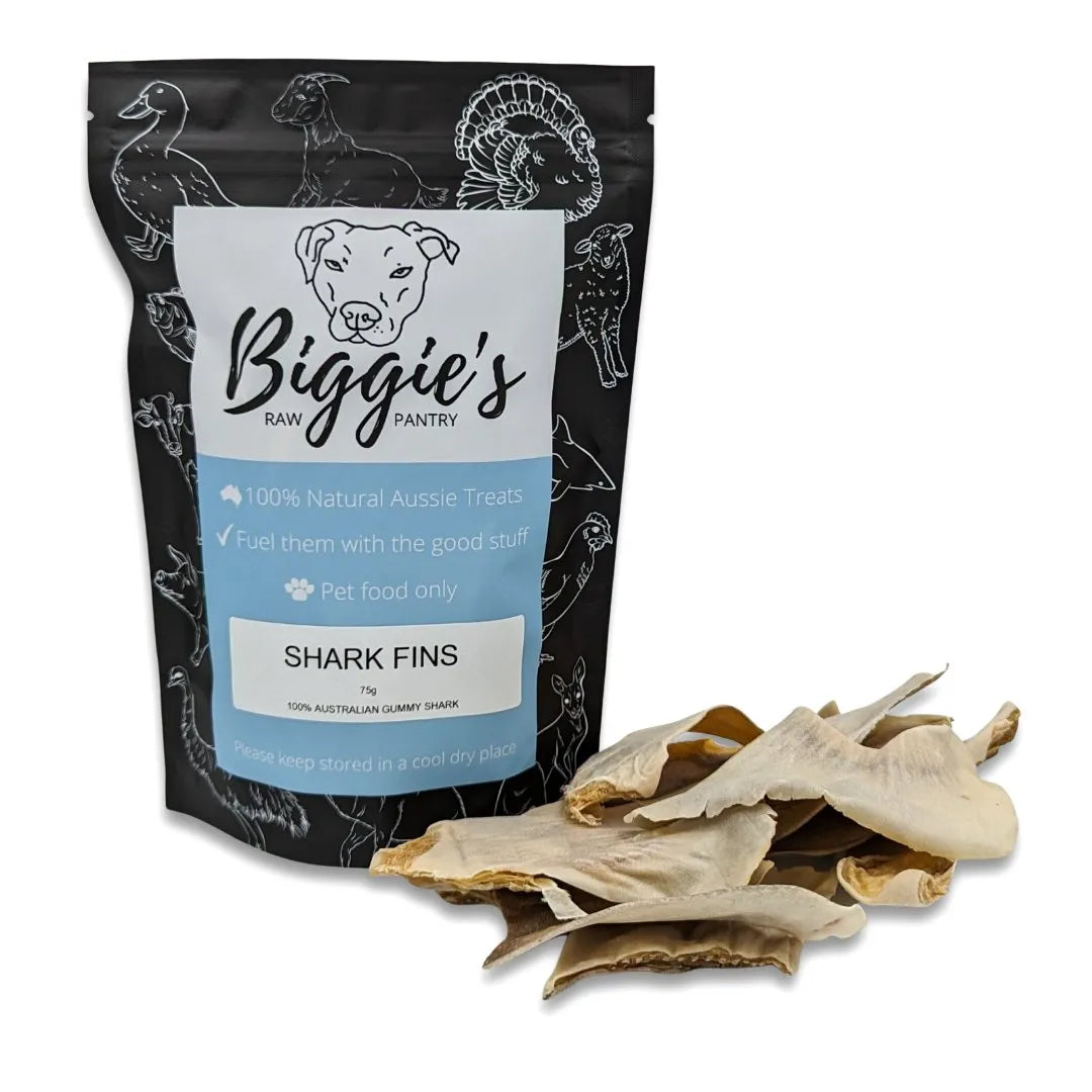 DOG TREATS | Biggies Raw Pantry: Shark Fins 75g