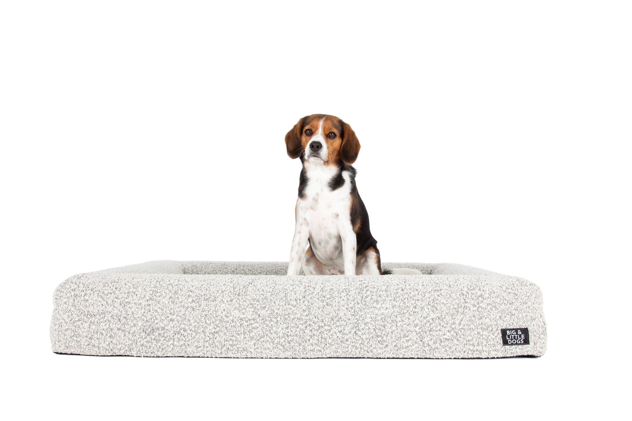 Dog Pet Bed Luxurious Boucle Cover Salt and Pepper