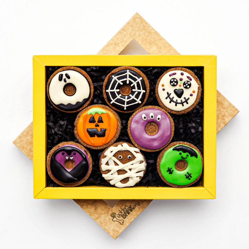 DOG TREATS Golden BARKery: Spooktacular Dog Donuts