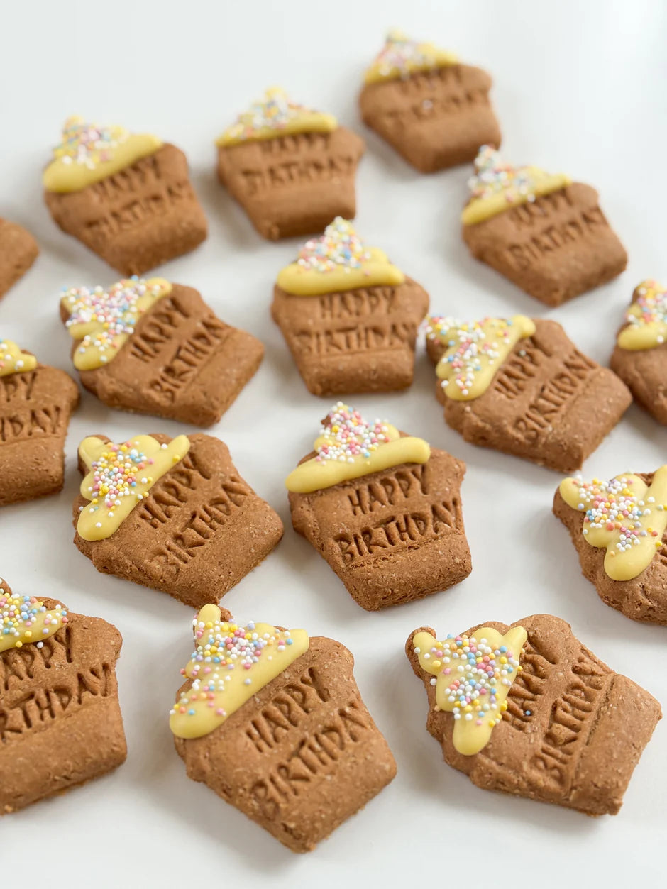 DOG TREATS | The Organic Dog Co: XL Birthday Cupcake  (1 Pce)