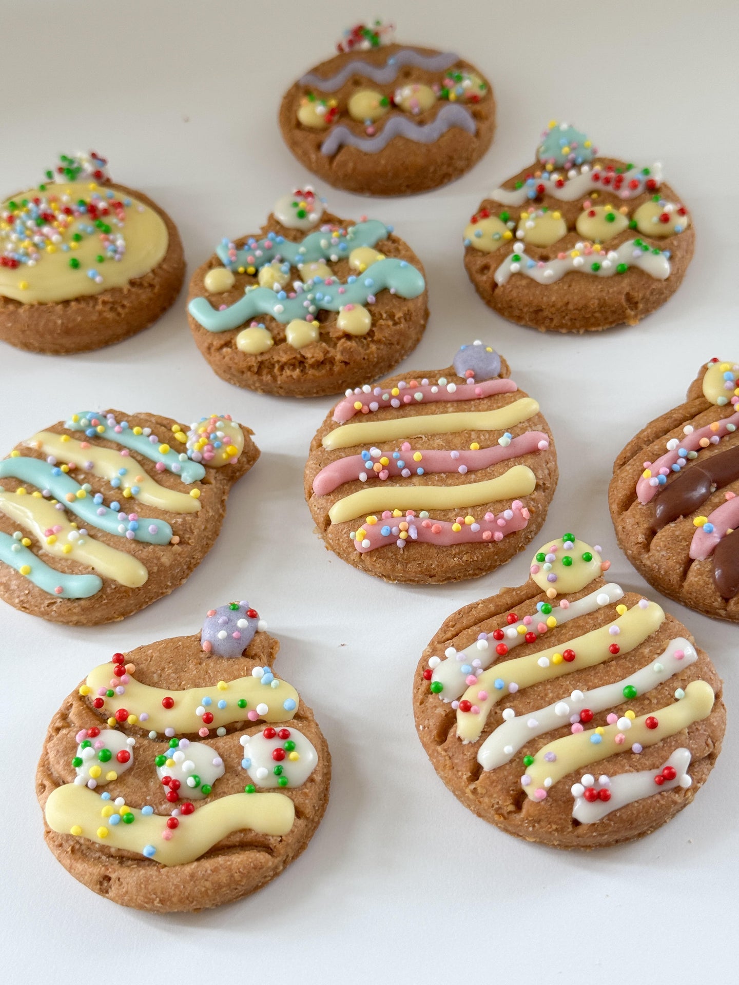 DOG TREATS | The Organic Dog Co: XL Christmas Bauble
