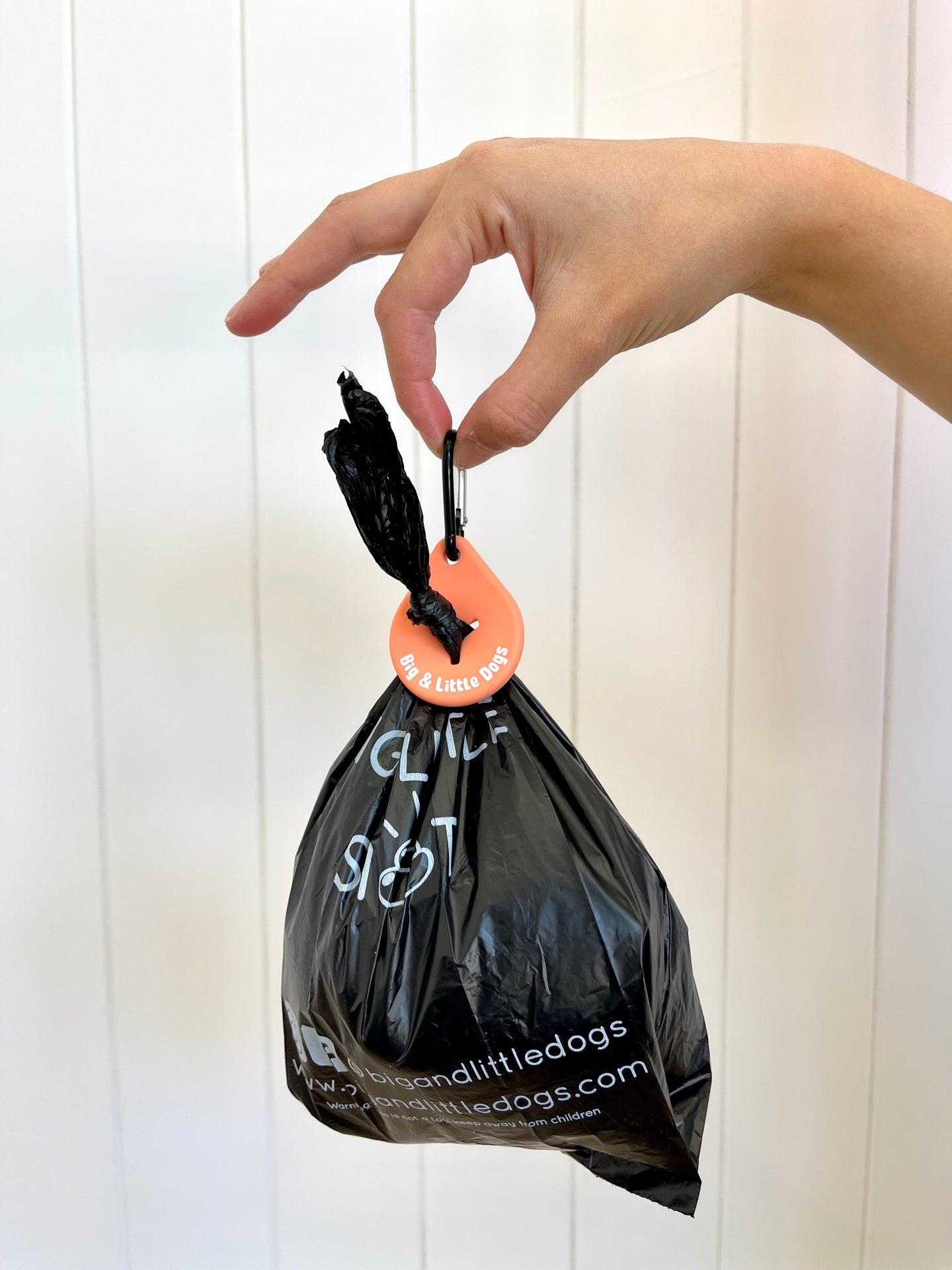 POOP HOLDER | Coral