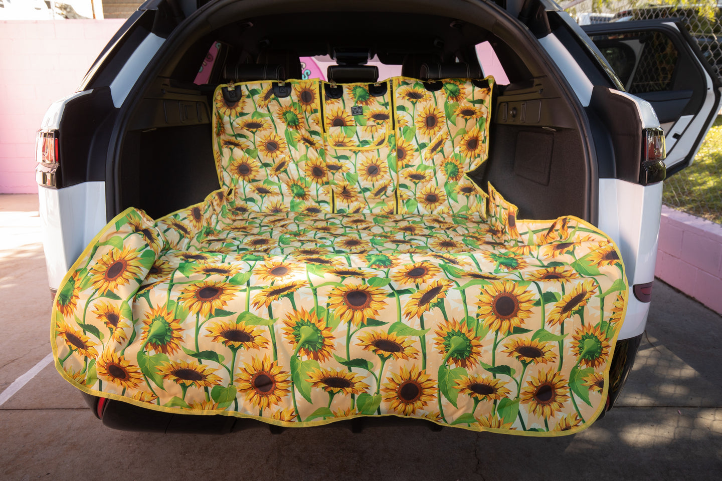 PREMIUM SUV BOOT/TRUNK COVER: Sunny Vibes